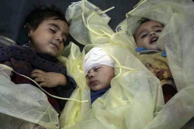 000kinderengaza400_0___10000000_0_0_0_0_0_the_bodies_of_three_children_from_the_same_family_killed_in_gaza_by_the_israeli_shelling_on_monday__photo_by_wafa.jpg